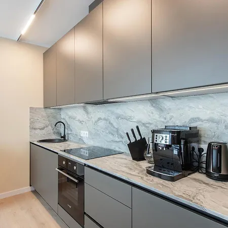 Cheerful & Modern In Town Center * Ryga