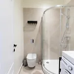 Modern In Town Centre - Lift, Self Check-in, Aircon & Smart Tv Riga