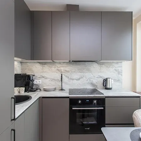 Modern In Town Centre - Lift, Self Check-in, Aircon & Smart Tv Riga