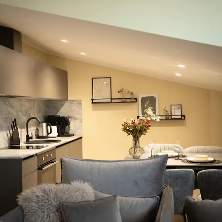 Modern In Town Centre - Lift, Self Check-in, Aircon & Smart Tv Riga