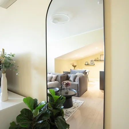 Modern In Town Centre - Lift, Self Check-in, Aircon & Smart Tv Riga