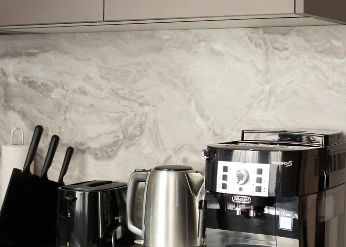 Modern In Town Centre - Lift, Self Check-in, Aircon & Smart Tv Dzīvoklis