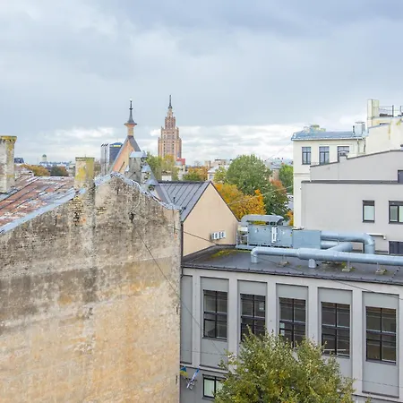 Modern In Town Centre - Lift, Self Check-in, Aircon & Smart Tv Apartment Riga