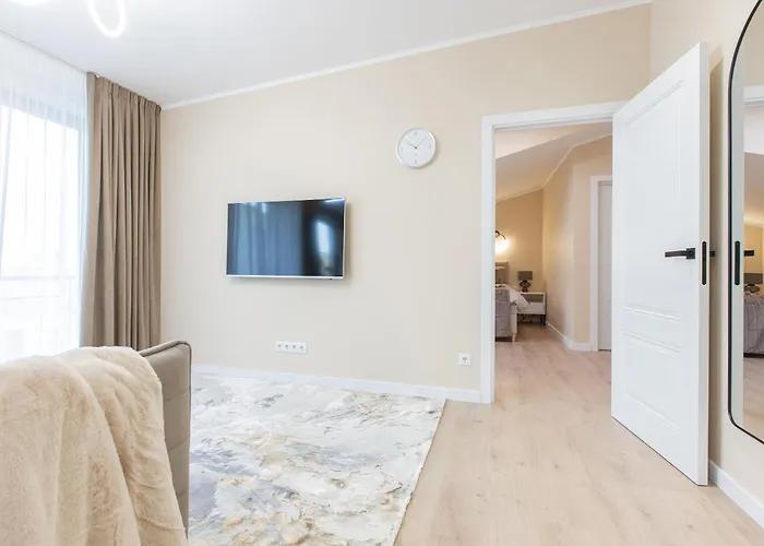 Modern In Town Centre - Lift, Self Check-in, Aircon & Smart Tv * Riga