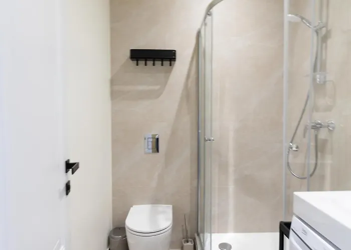 Modern In Town Centre - Lift, Self Check-in, Aircon & Smart Tv Riga