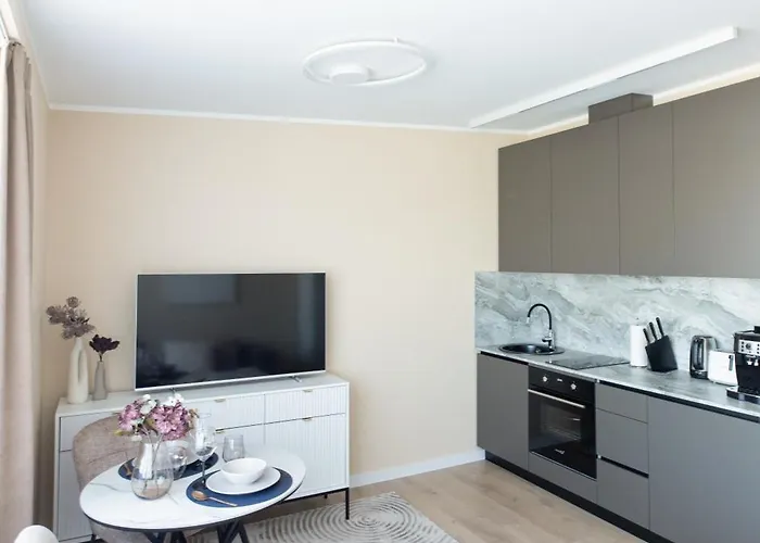 Modern In Town Centre - Lift, Self Check-in, Aircon & Smart Tv * Riga