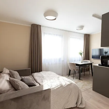 아파트 Modern In Town Centre - Lift, Self Check-in, Aircon & Smart Tv *